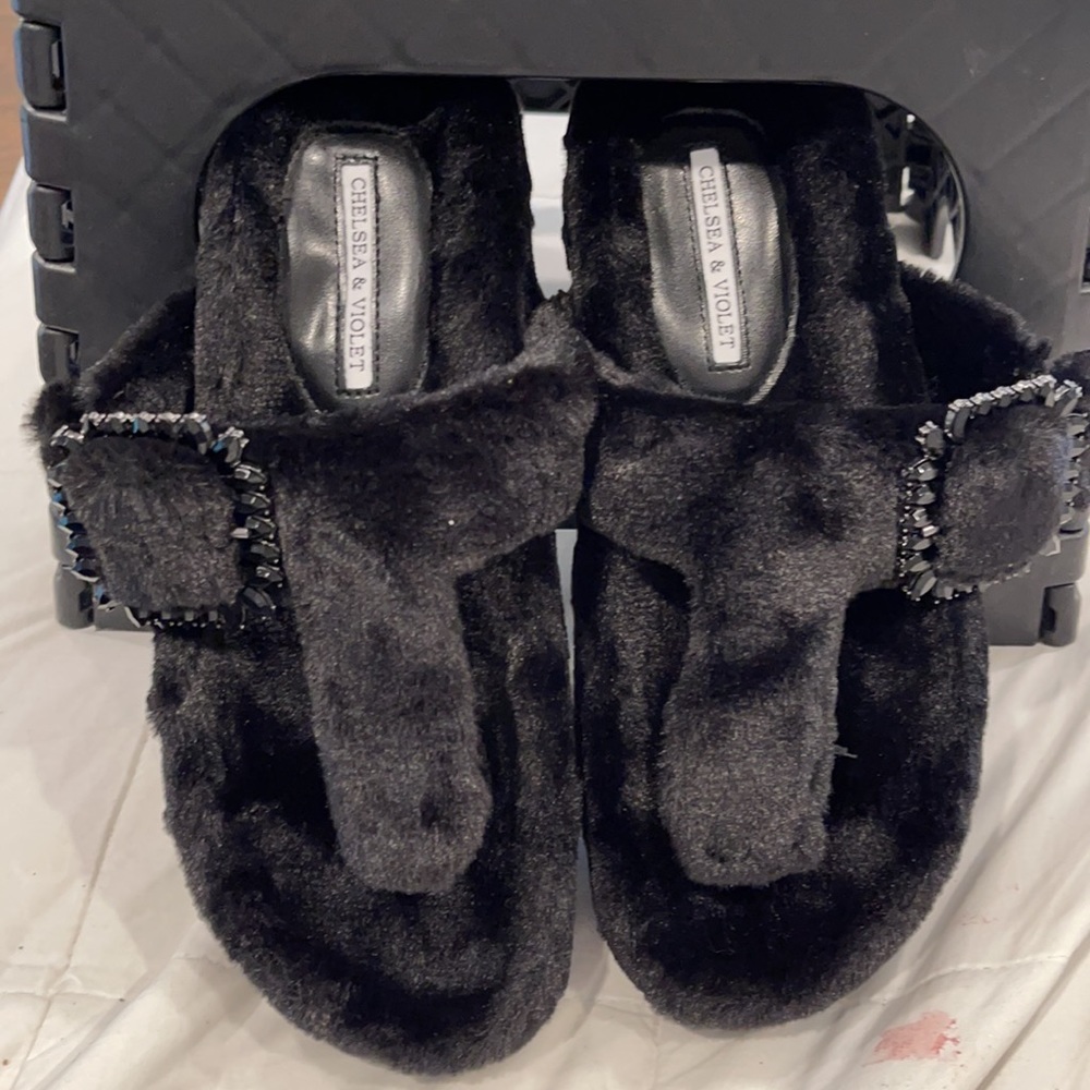 Chelsea & Violet Black Furry Jeweled Buckle Slide Sandals